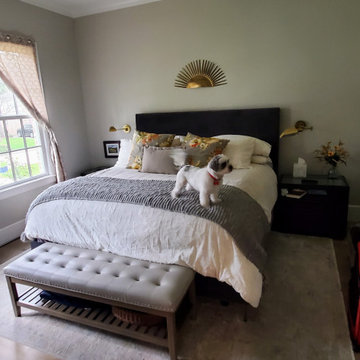 Cozy Bedroom: A Peaceful Retreat for Relaxation