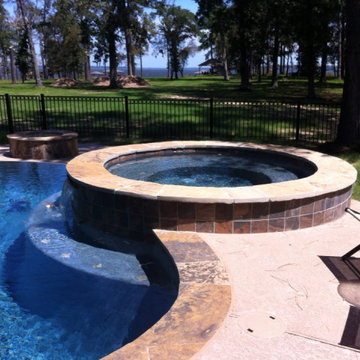 Lake Houston Negative Edge