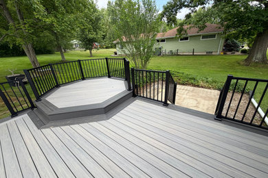 Example of a deck design in Cleveland