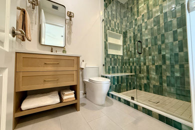 Home design - transitional home design idea in Miami