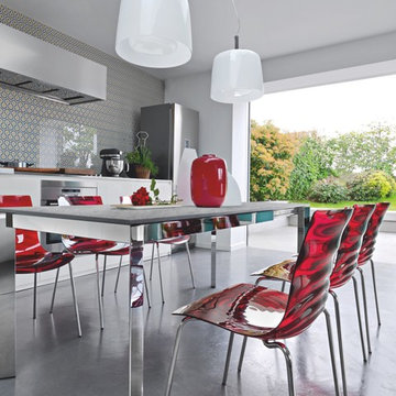 Calligaris Baron Table and L'Eau Chair