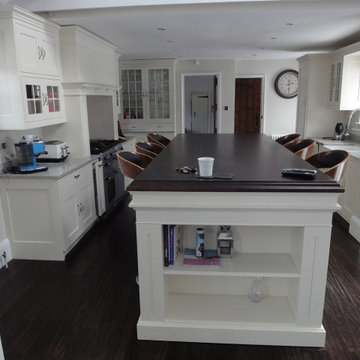 hand painted american shaker style kitchen