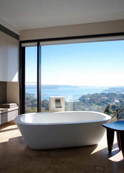 Contemporary Bathroom by Leung Architects