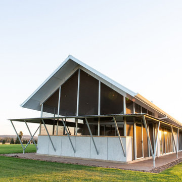 BDAA Design Awards 2019 - New resid. build. 351 - 450 sqm and under $2,500 / sqm