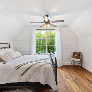 31 Lake Country Rd Meredith