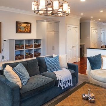 Lincoln Square Family Room