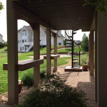 Majestic Screen Porch