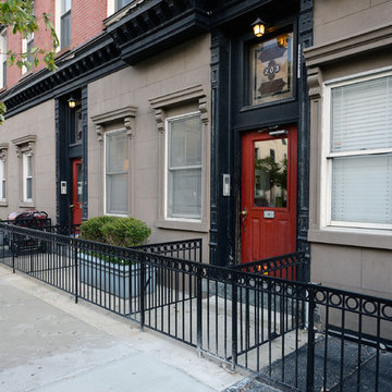 Beautifully Renovated Sunny Condo