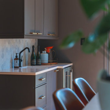 Dark Kitchen