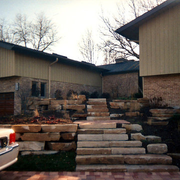 Garage and landscaping addition to Oak Brook Terrace home