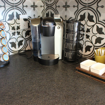 The Lake Shore Kitchen
