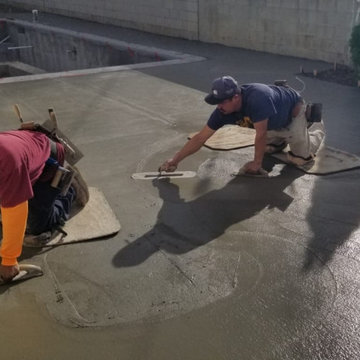 New Pool Construction & Deck