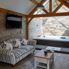 jacuzzi room