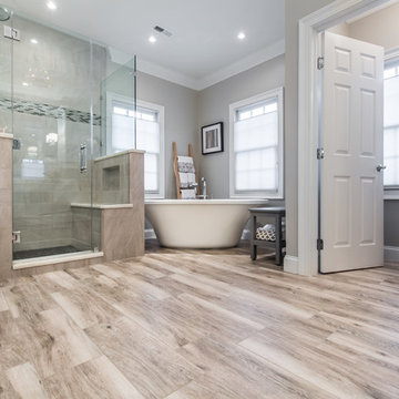 Elegant Master Bath with all the Bells and Whistles