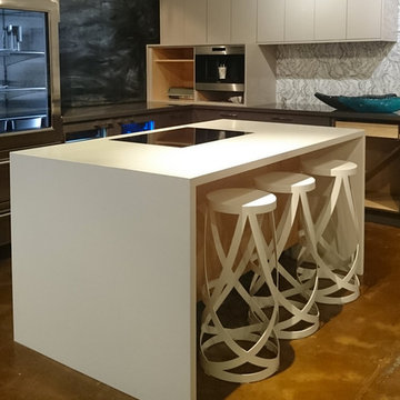 Contemporary Showroom Kitchen - Honolulu, HI