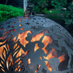 Fire Pit with Full Moon Party FireDome Spark Screen by Good Directions - Fire Pits