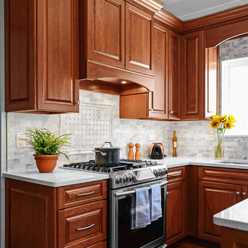 Round Lake Beach Kitchen