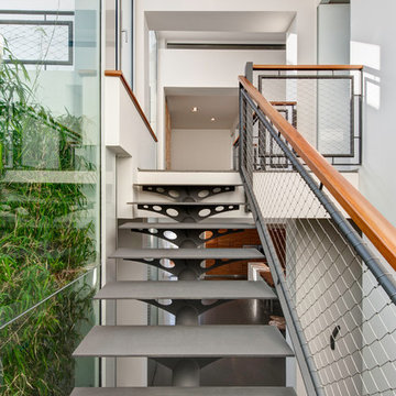 The Dynamic House
