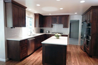 Kitchen photo in Seattle