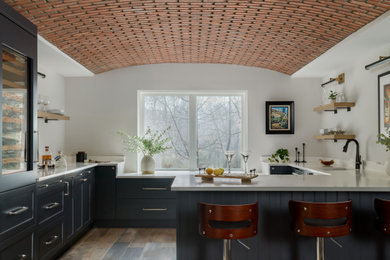 Kids' room - transitional kids' room idea in New York