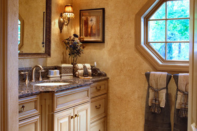 Bathroom - traditional bathroom idea in Philadelphia