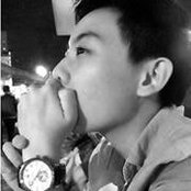 Yang Wk's photo