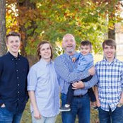 Larry Thompson's photo