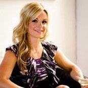 Andria Hoda's photo