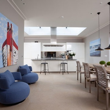 Contemporary Kitchen