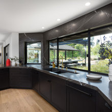 Outdoor Kitchen