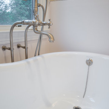 Platinum Finish on a Beautiful Bathroom Reno