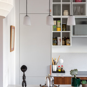 Réinventer un appartement de 47m² par la courbe et les couleurs