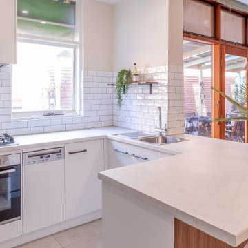 Timber & White Contemporary Compact Kitchen