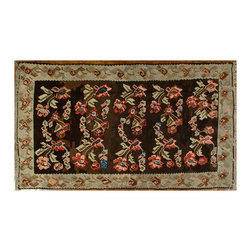 Darius Antique Rugs - Products