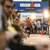 Jason Hart's photo