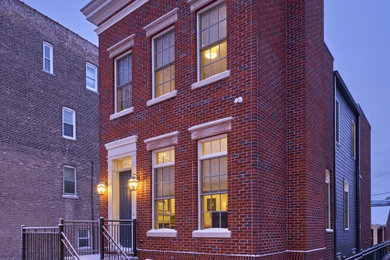 Example of a classic home design design in Chicago