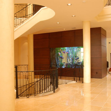 Exhibit Grade Aquarium in Residence