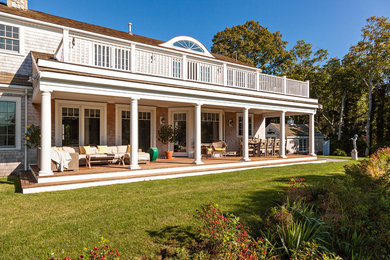 Elegant deck photo in Boston