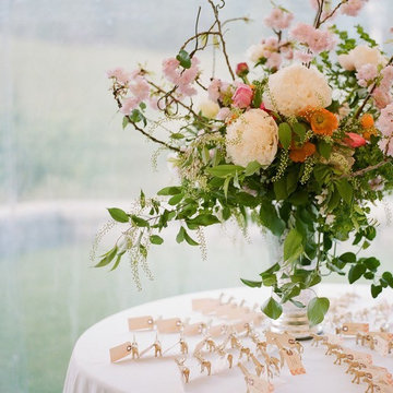 Slow Flowers May Inspiration: Floral Design with Seasonal Peonies