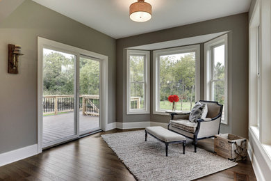 Home office - contemporary home office idea in Orange County