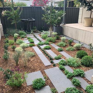 Norwood | Front Garden