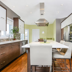 Kitchens/Cuisines - Kitchen Cabinetry