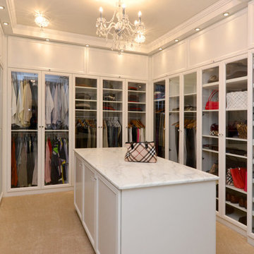 True Elegance: Closet