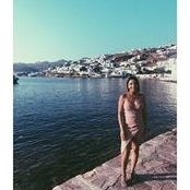 Manya Mehras foto