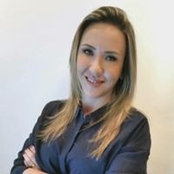Tati Carmellos foto