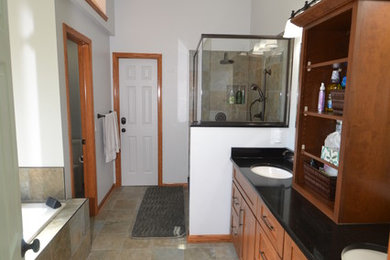 Inspiration for a bathroom remodel in Cleveland