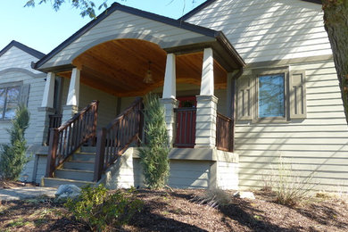 Arts and crafts entryway photo in Other