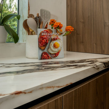 ✨ Design, Functionality, and Style in One Kitchen
