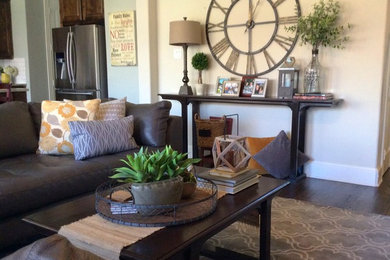 Example of a cottage living room design in Dallas