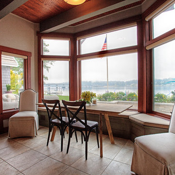 Warren Drive Waterfront Estate